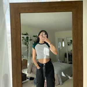 BRANDY MELVILLE baseball tee